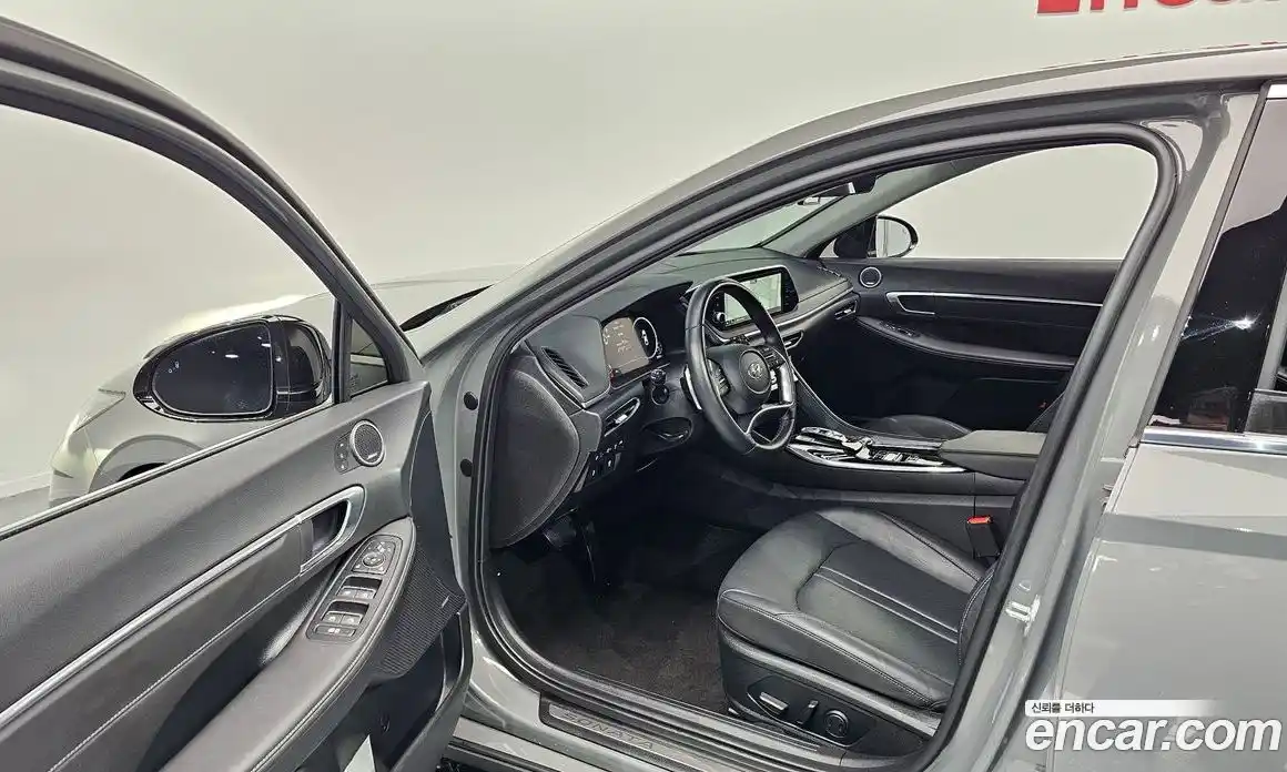 Hyundai Sonata 2022 1.6 гидро в Москве № 2050066, фото 13