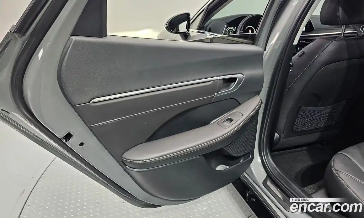 Hyundai Sonata 2022 1.6 гидро в Москве № 2050066, фото 15