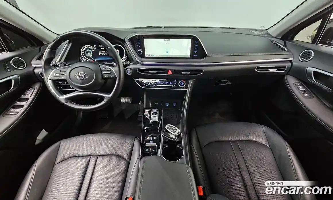 Hyundai Sonata 2022 1.6 гидро в Москве № 2050066, фото 10