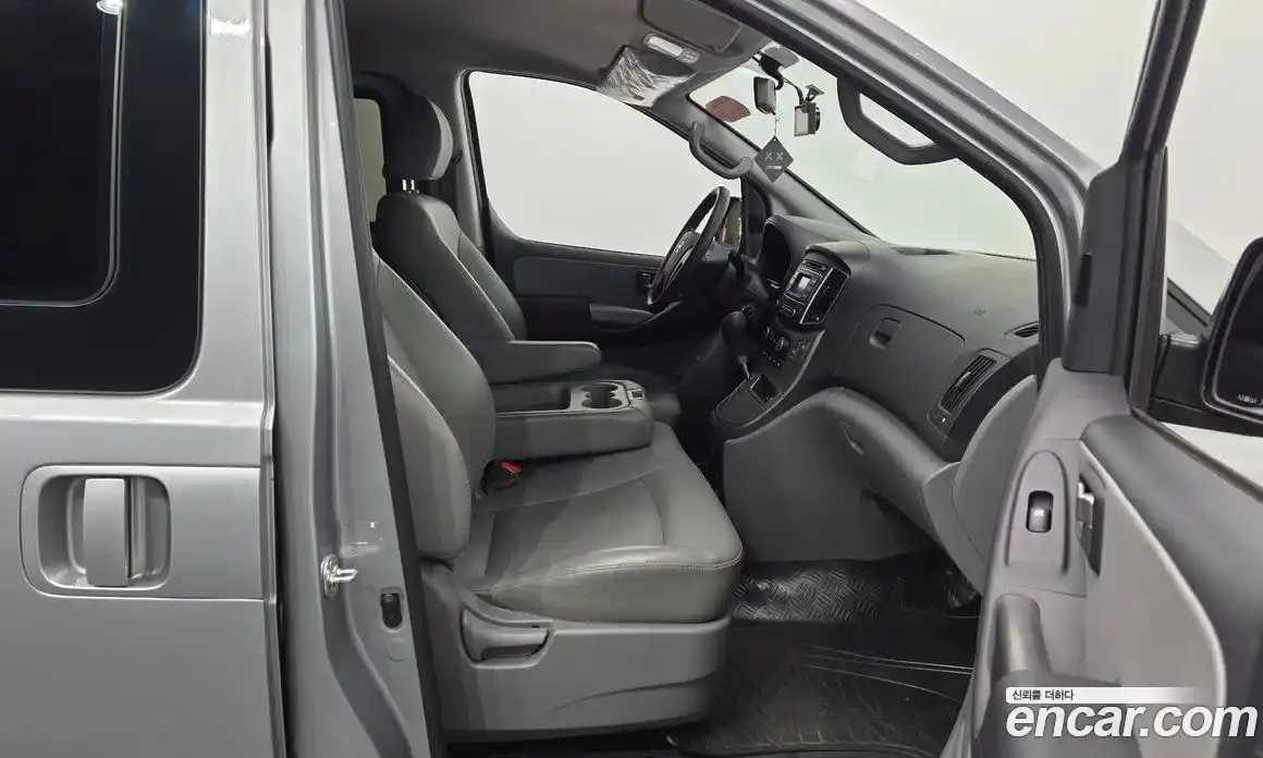 Hyundai Starex 2020 2.4 гидро в Москве № 2050127, фото 15