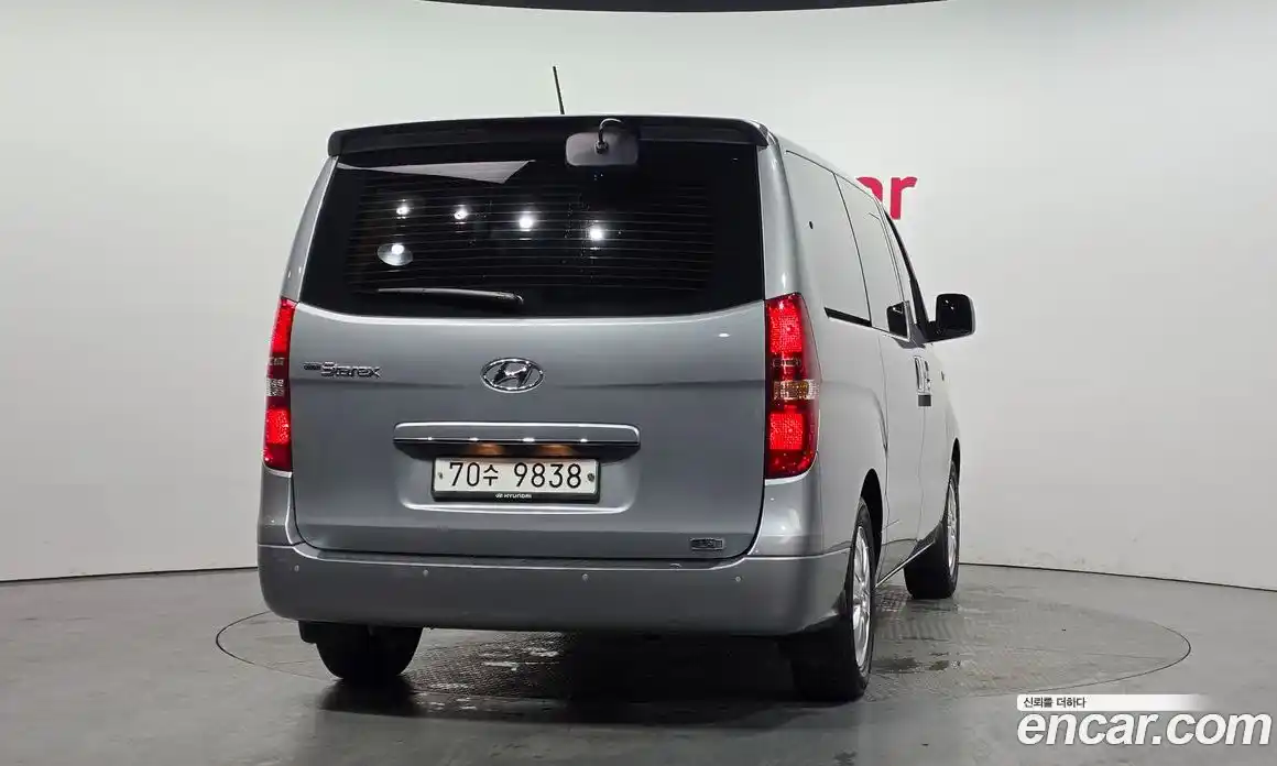 Hyundai Starex 2020 2.4 гидро в Москве № 2050127, фото 3