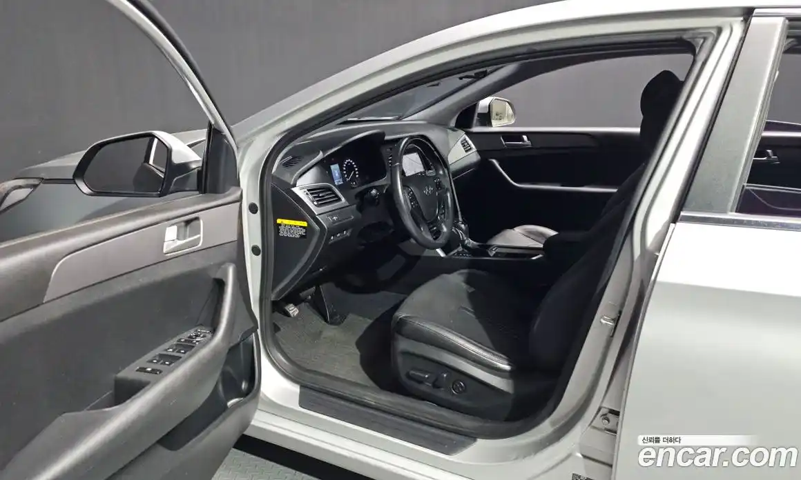 Hyundai Sonata 2014 2.0 гидро в Москве № 2050174, фото 13