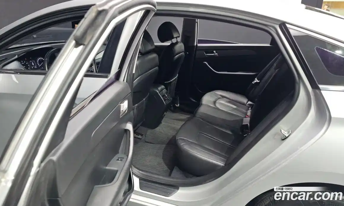 Hyundai Sonata 2014 2.0 гидро в Москве № 2050174, фото 19