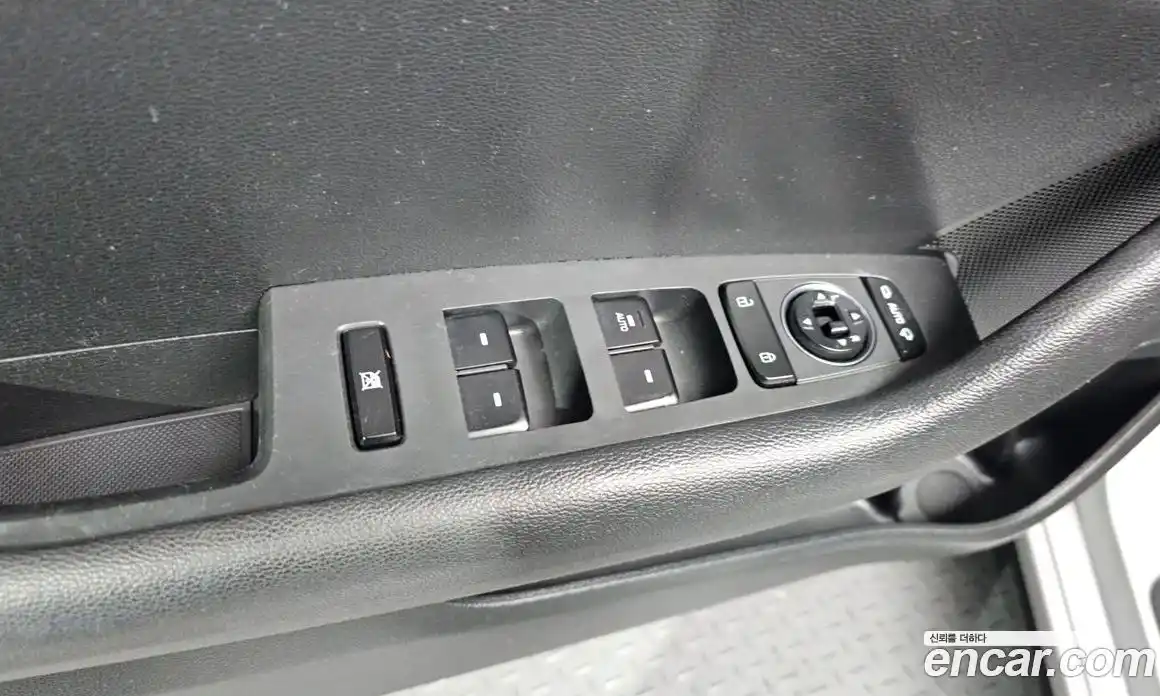 Hyundai Sonata 2014 2.0 гидро в Москве № 2050174, фото 25