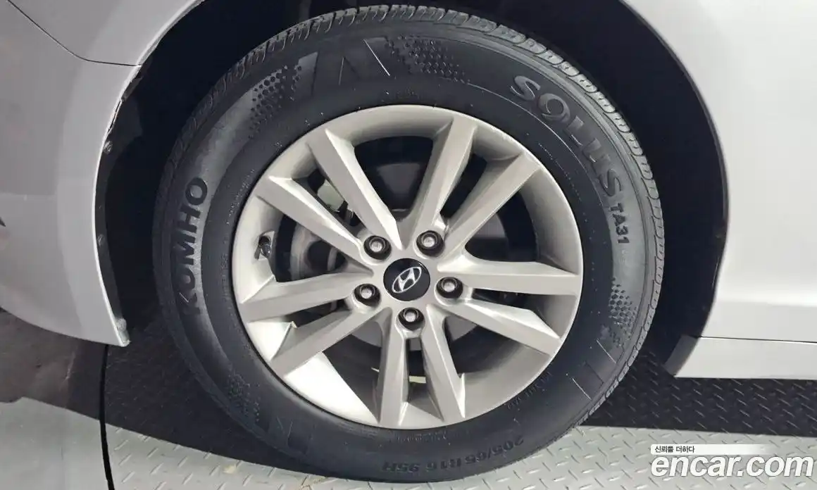 Hyundai Sonata 2014 2.0 гидро в Москве № 2050174, фото 5