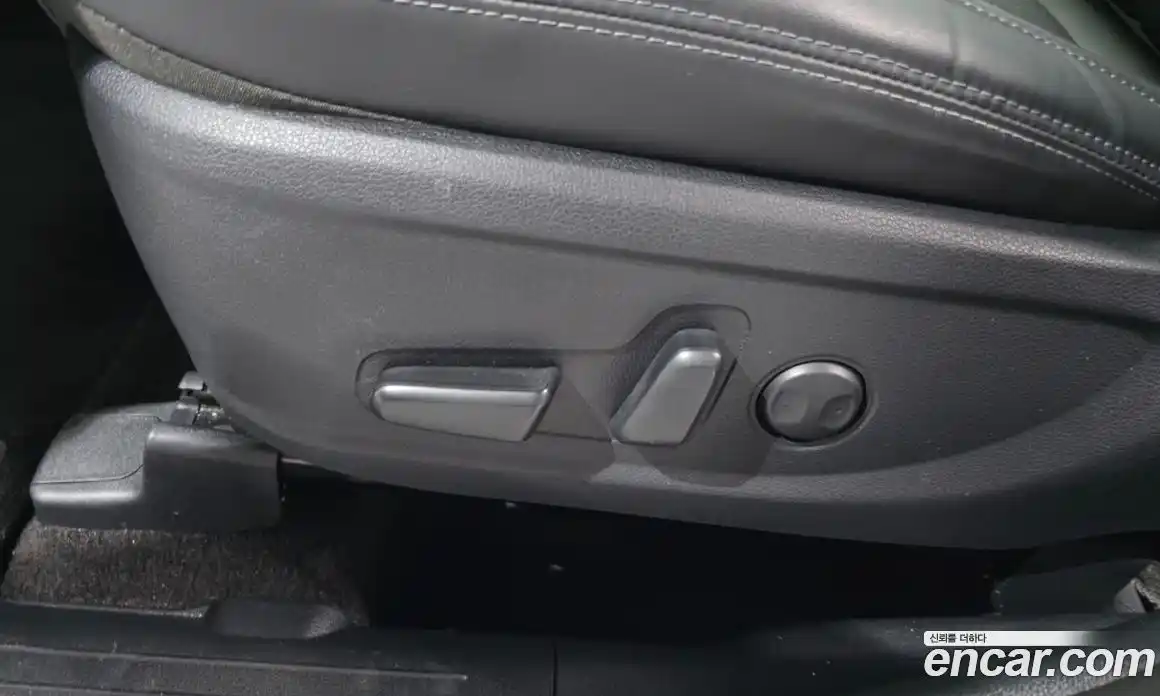 Hyundai Santa Fe 2022 2.5 гидро в Москве № 2050231, фото 37