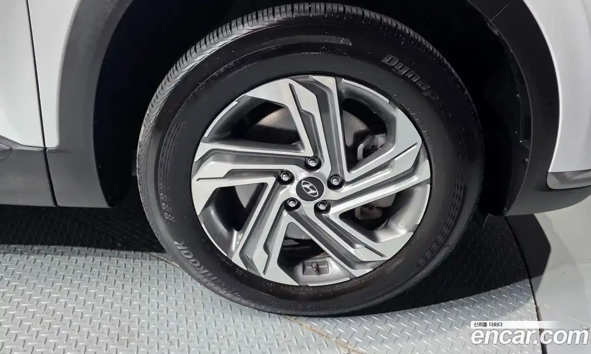 Hyundai Santa Fe 2022 2.5 гидро в Москве № 2050231, фото 7