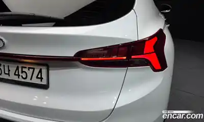 Hyundai Santa Fe 2022 2.5 гидро в Москве № 2050231, миниатюра 9