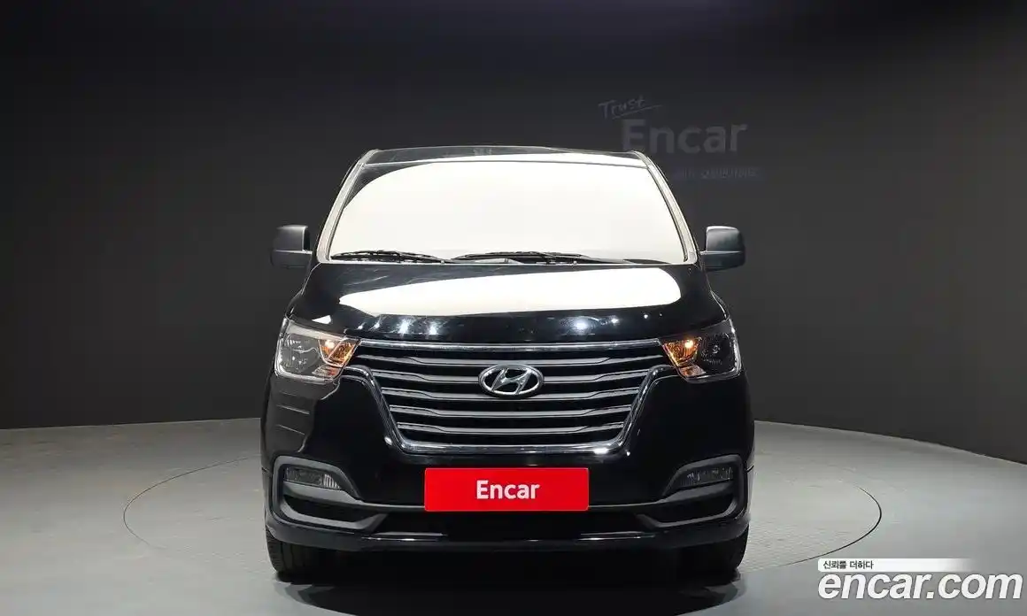 Hyundai Starex 2019 2.5 гидро в Москве № 2050257, фото 3