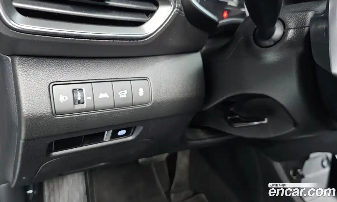 Hyundai Santa Fe 2022 2.2 гидро в Москве № 2050317, фото 21