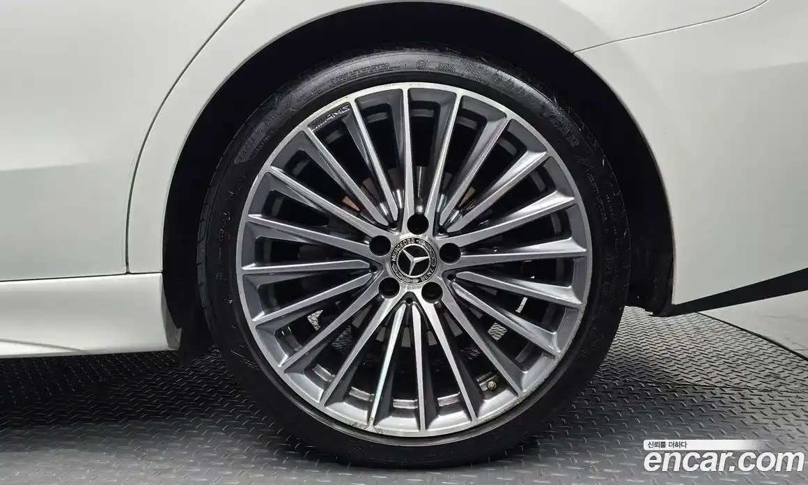 Mercedes-Benz C-Class 2023 2.0 гидро в Москве № 2050422, фото 7