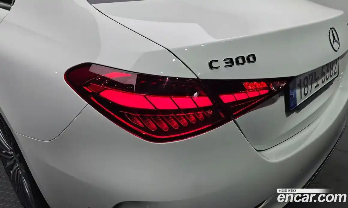 Mercedes-Benz C-Class 2023 2.0 гидро в Москве № 2050422, фото 9