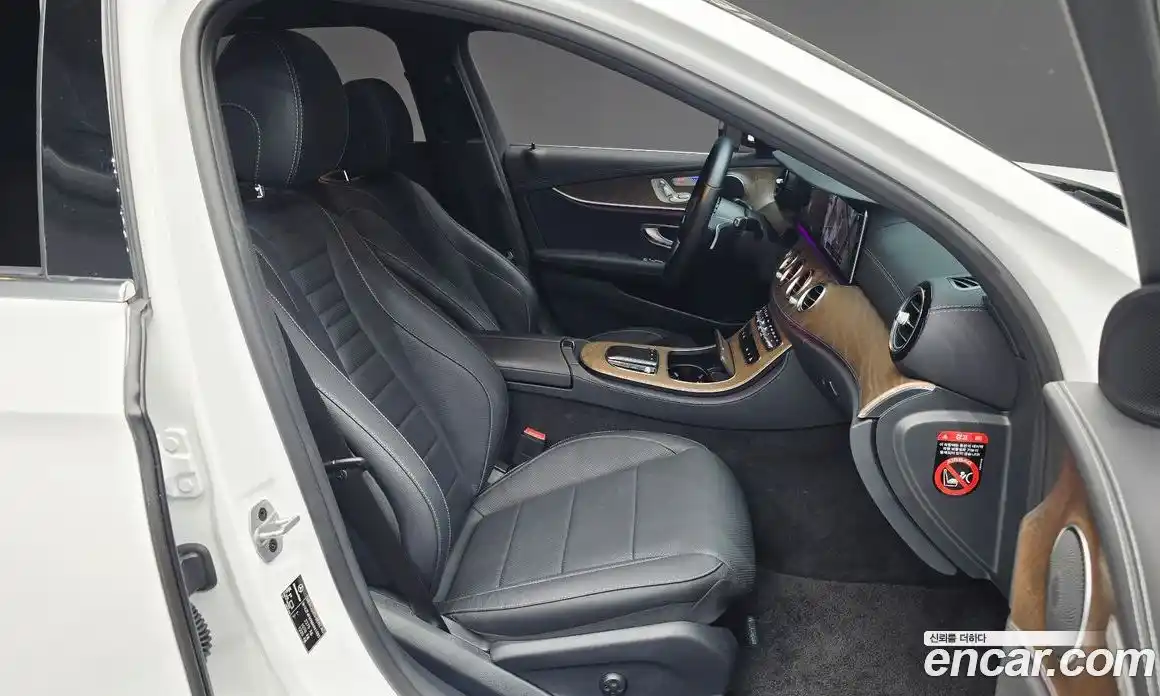 Mercedes-Benz E-Class 2021 2.0 гидро в Москве № 2050720, фото 18