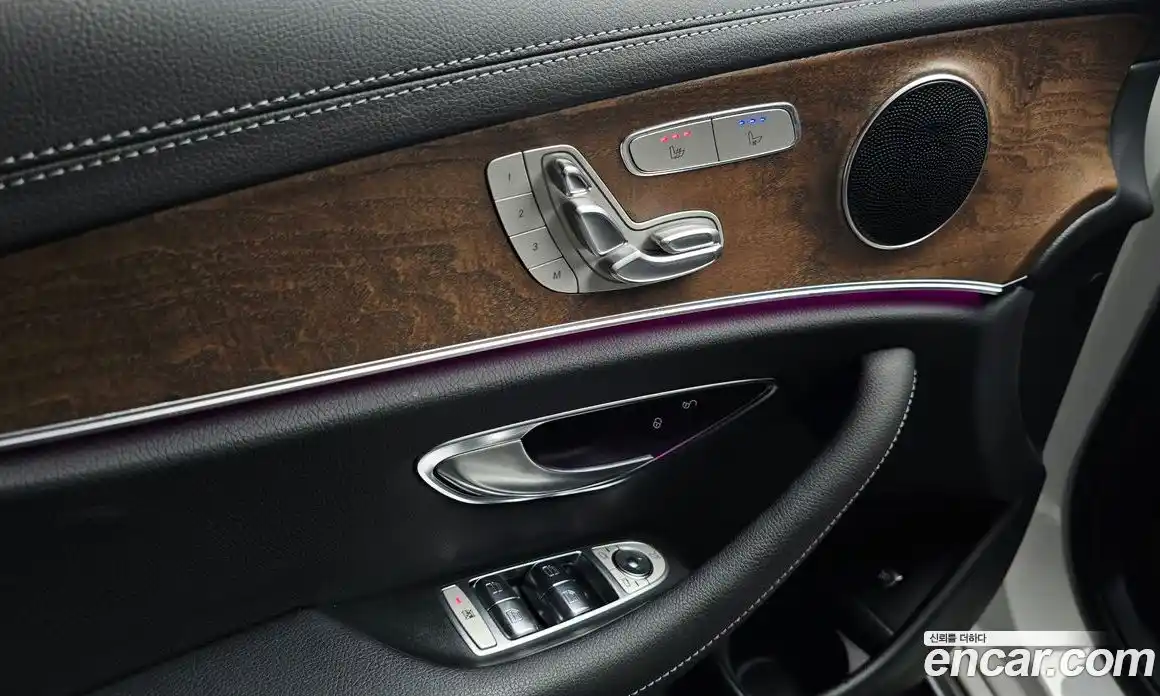 Mercedes-Benz E-Class 2021 2.0 гидро в Москве № 2050720, фото 20