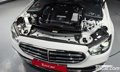 Mercedes-Benz E-Class 2021 2.0 гидро в Москве № 2050720, миниатюра 6