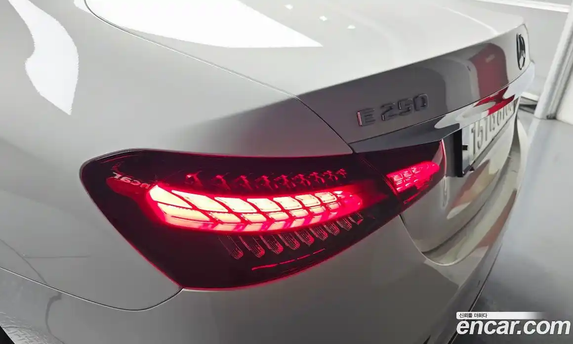 Mercedes-Benz E-Class 2021 2.0 гидро в Москве № 2050720, фото 9