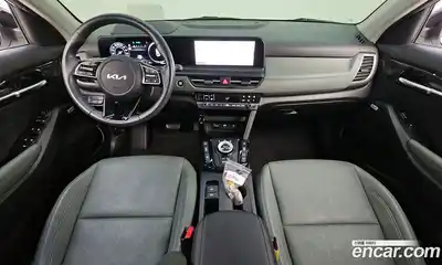 Kia Seltos 2022 1.6 гидро в Москве № 2050796, миниатюра 10