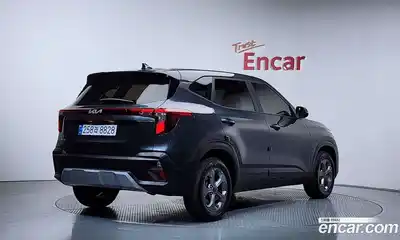 Kia Seltos 2024 1.6 гидро в Москве № 2050888, миниатюра 2
