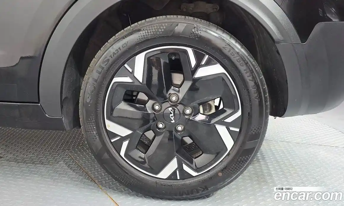 Kia Niro 2023 0.2 гидро в Москве № 2050895, фото 7