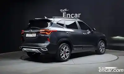 Kia Seltos 2020 1.6 гидро в Москве № 2050927, миниатюра 2