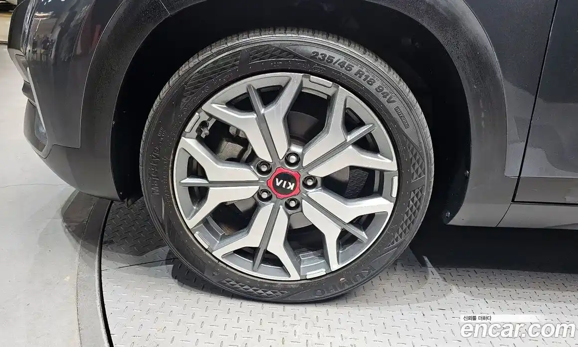 Kia Seltos 2020 1.6 гидро в Москве № 2050927, фото 5