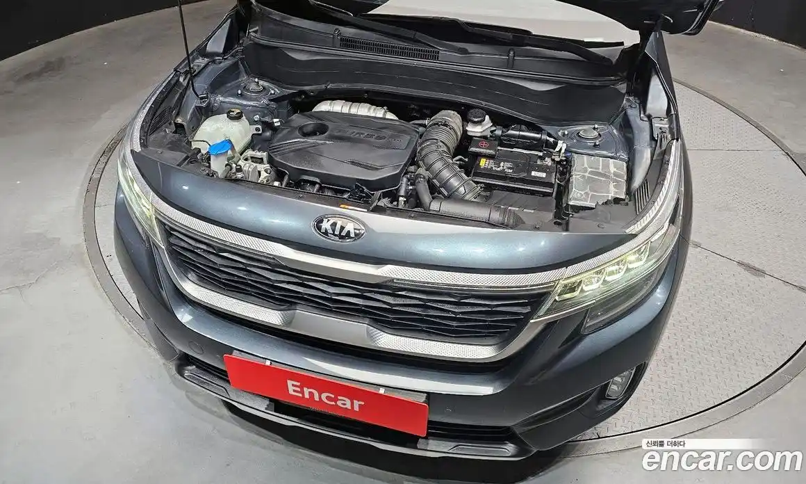 Kia Seltos 2020 1.6 гидро в Москве № 2050927, фото 6