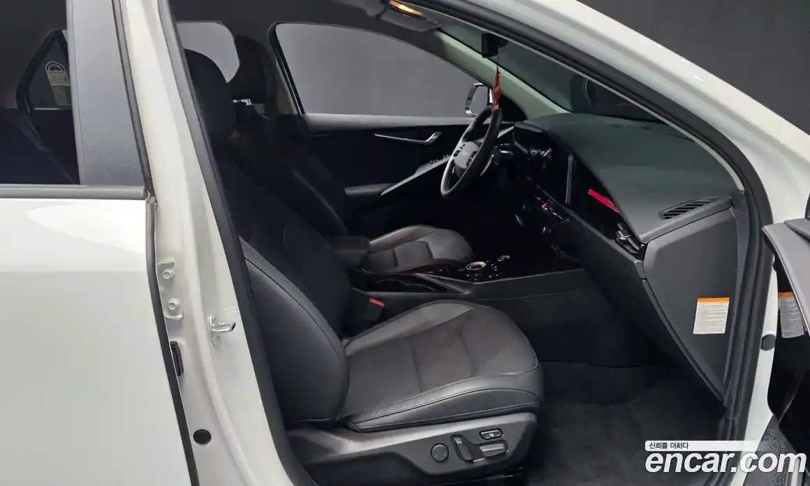 Kia Niro 2024 0.2 гидро в Москве № 2050940, фото 17