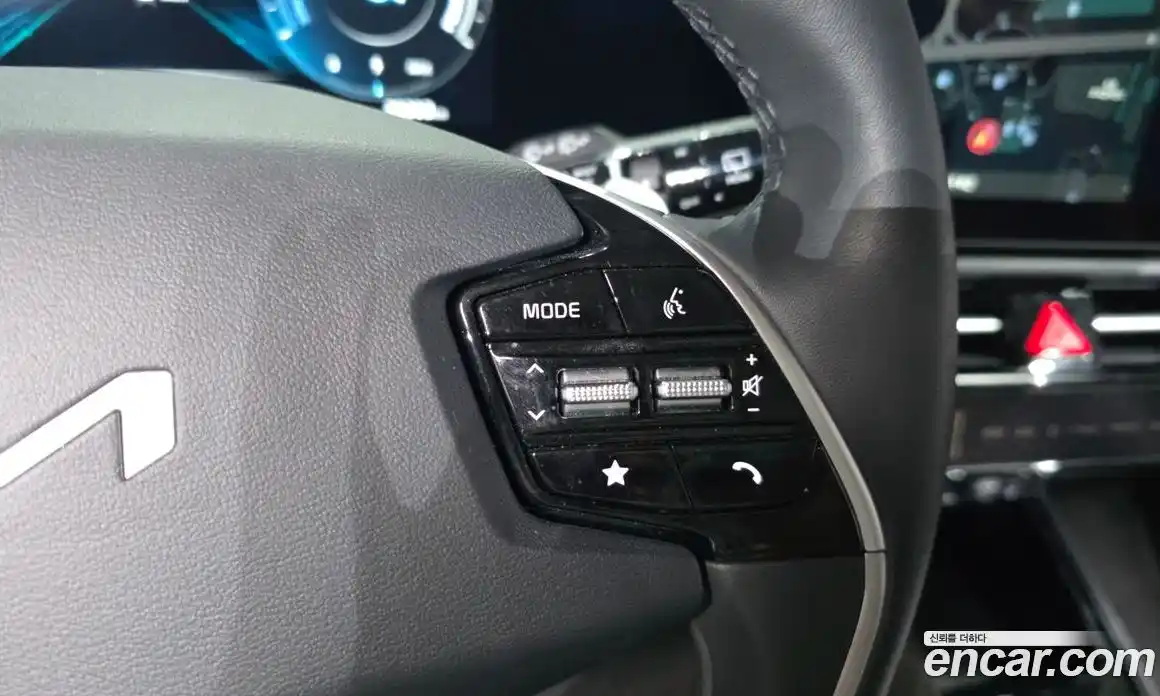 Kia Niro 2024 0.2 гидро в Москве № 2050940, фото 32