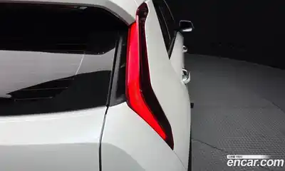 Kia Niro 2024 0.2 гидро в Москве № 2050940, миниатюра 9