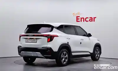 Kia Seltos 2023 1.6 гидро в Москве № 2050944, миниатюра 2