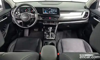 Kia Seltos 2023 1.6 гидро в Москве № 2050944, миниатюра 7