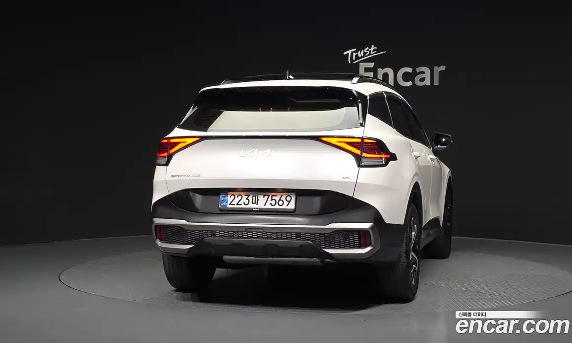 Kia Sportage 2023 1.6 гидро в Москве № 2051215, фото 4