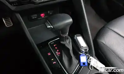 Kia Niro 2021 1.6 гидро в Москве № 2051370, миниатюра 12