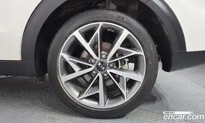 Kia Niro 2021 1.6 гидро в Москве № 2051370, миниатюра 7