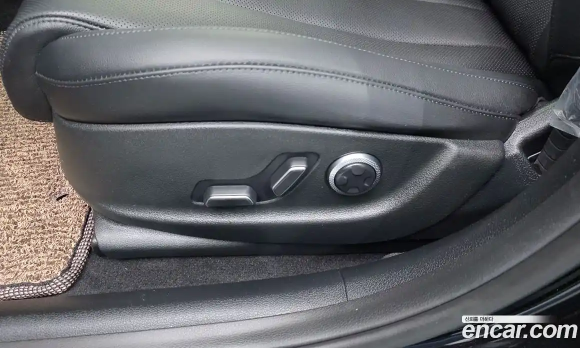 Genesis G80 2025 2.5 гидро в Москве № 2051441, фото 30