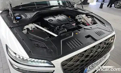 Genesis GV70 2024 2.5 гидро в Москве № 2051463, миниатюра 6
