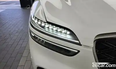 Genesis GV70 2024 2.5 гидро в Москве № 2051463, миниатюра 8