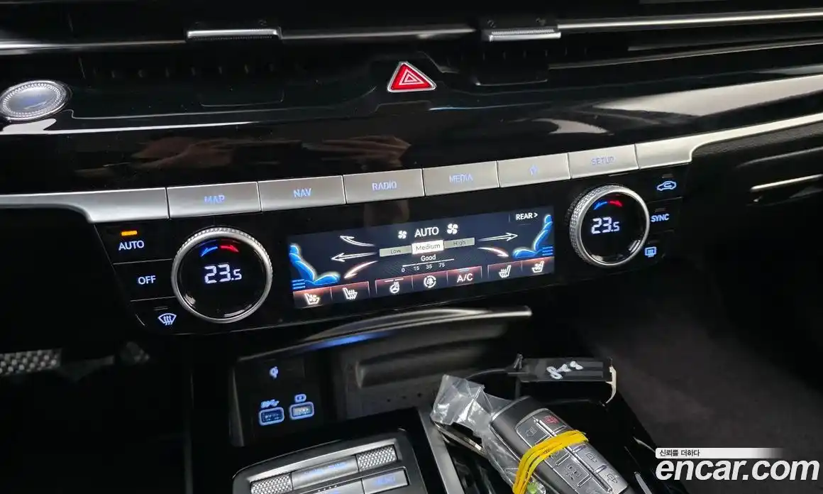 Genesis G80 2023 2.5 гидро в Москве № 2051490, фото 23