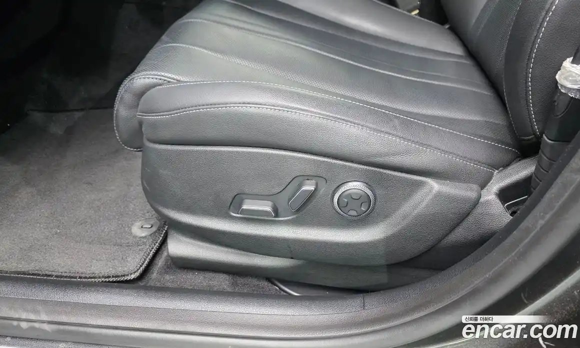 Genesis G80 2023 2.5 гидро в Москве № 2051490, фото 32