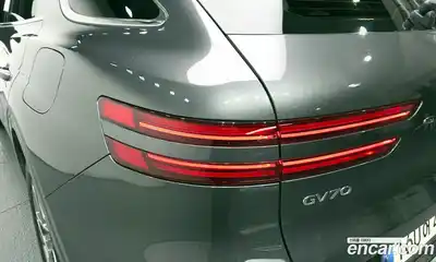 Genesis GV70 2021 2.5 гидро в Москве № 2051535, миниатюра 9