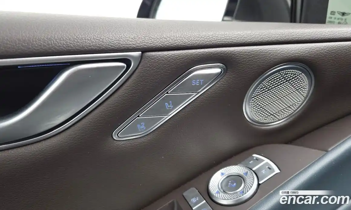 Genesis G80 2023 3.5 гидро в Москве № 2051536, фото 18