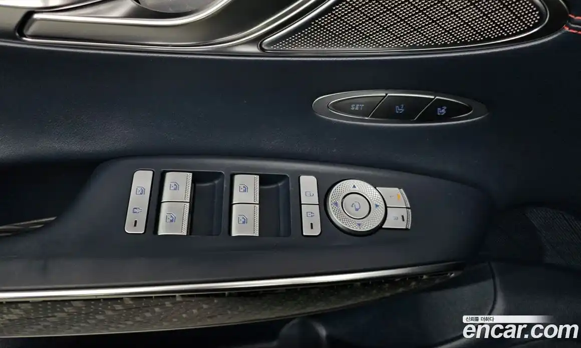 Genesis GV70 2021 3.5 гидро в Москве № 2051555, фото 33