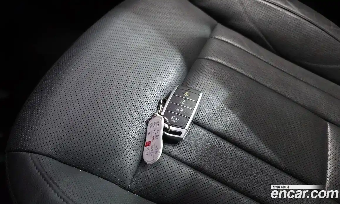 Genesis G80 2017 3.3 гидро в Москве № 2051734, фото 30