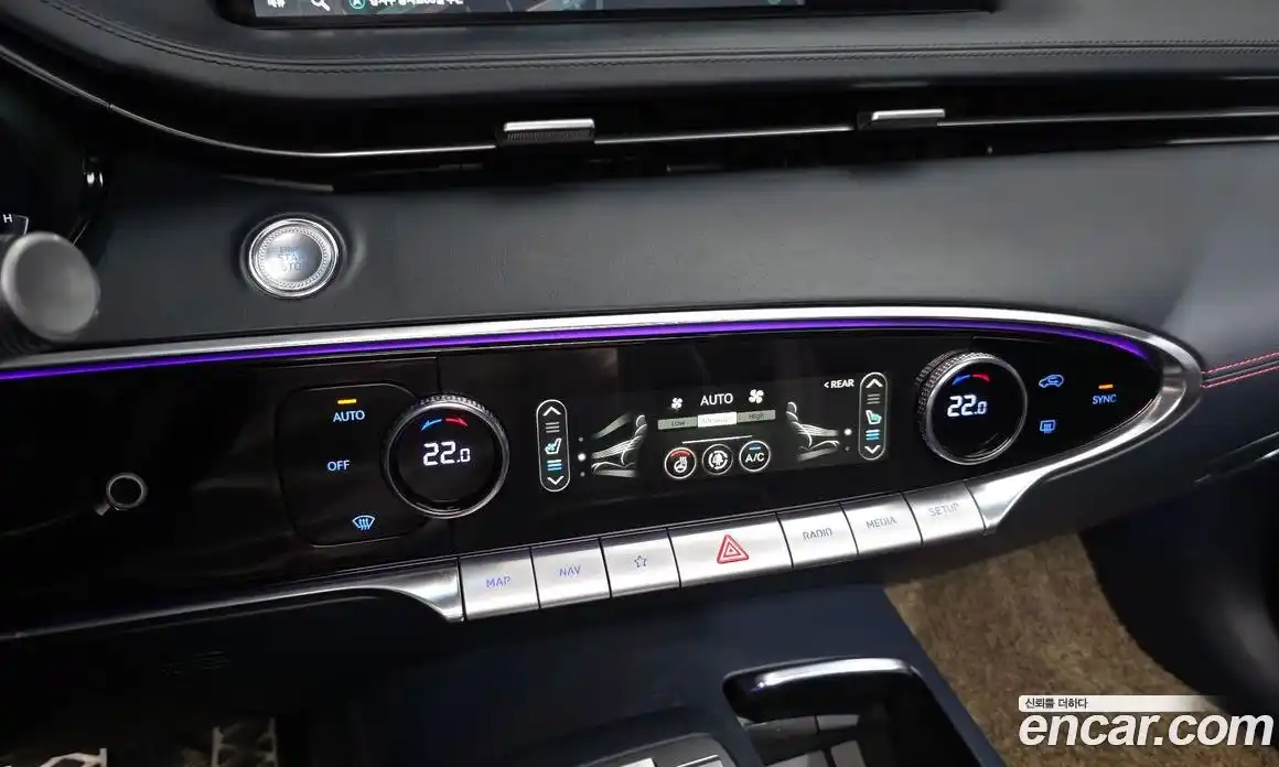 Genesis GV70 2021 2.5 гидро в Москве № 2051738, фото 22