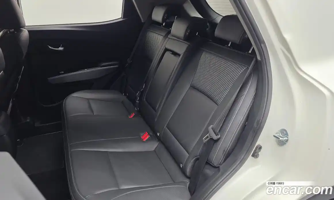 SsangYong TIBOLI 2018 1.6 гидро в Москве № 2052035, фото 16