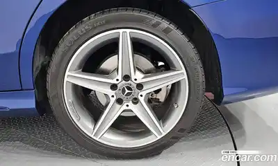 Mercedes-Benz C-Class 2018 2.0 гидро в Москве № 2052171, миниатюра 7