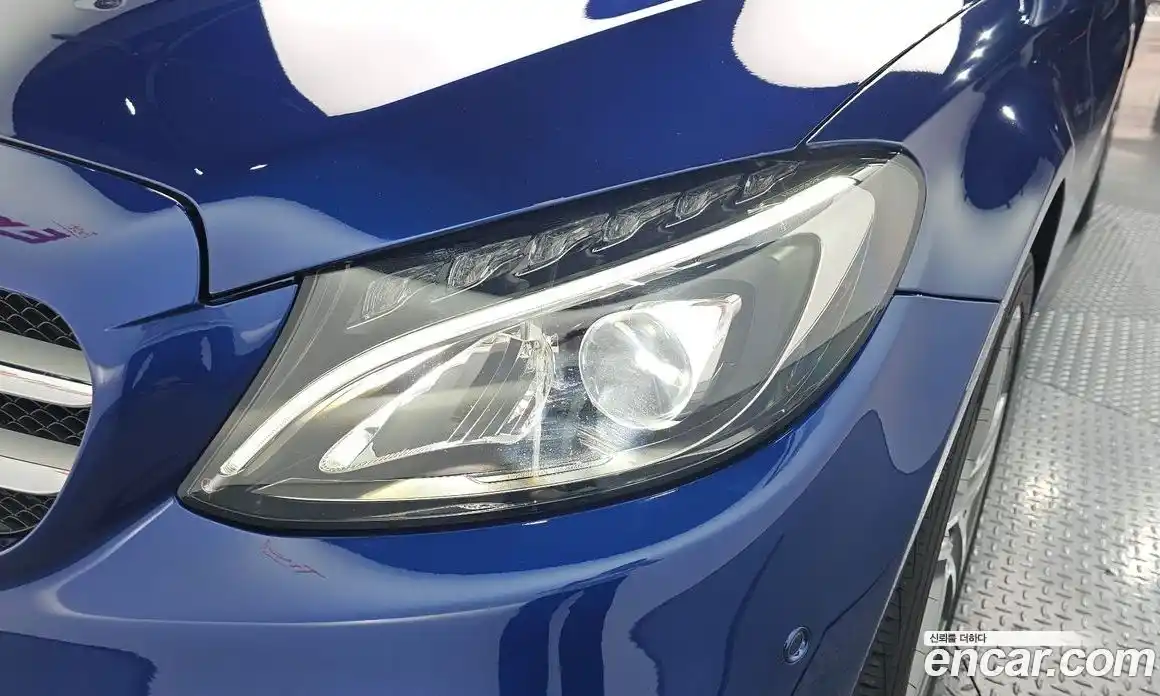 Mercedes-Benz C-Class 2018 2.0 гидро в Москве № 2052171, фото 8
