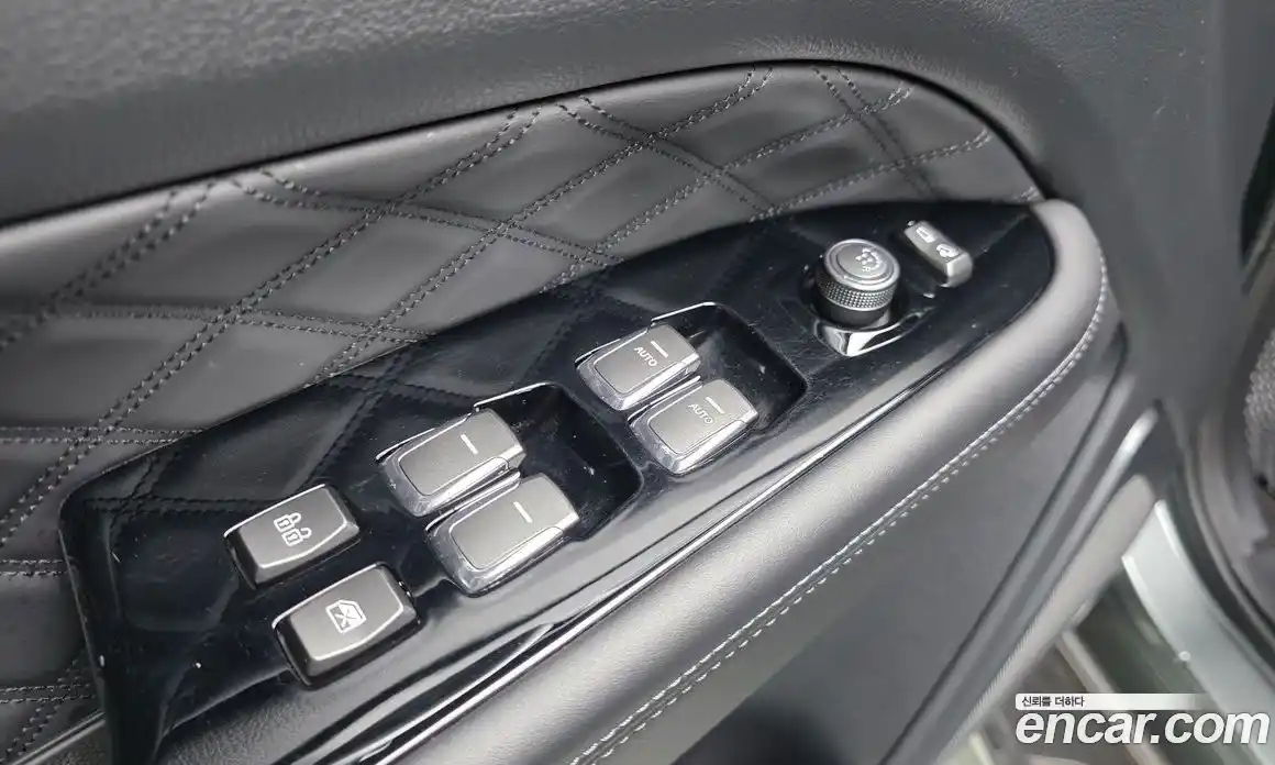 SsangYong Rexton 2020 2.2 гидро в Москве № 2052458, фото 19