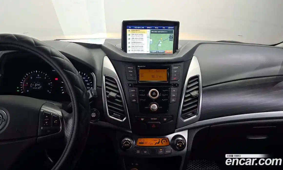 SsangYong Korando 2015 2.0 гидро в Москве № 2052642, фото 14