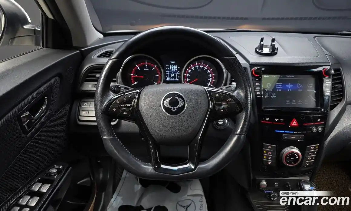 SsangYong TIBOLI 2017 1.6 гидро в Москве № 2052773, фото 13